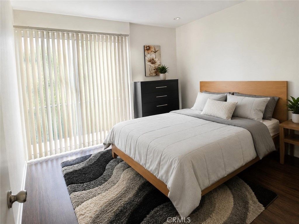 19350 Sherman, Reseda, CA 91335 — photo 4