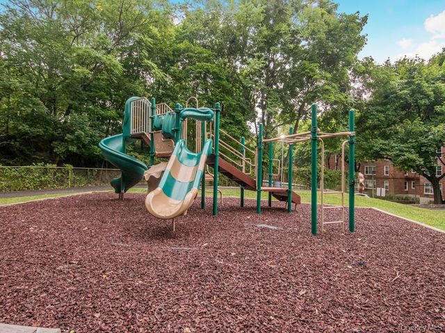 110 Dehaven Drive 120, Yonkers, NY 10703