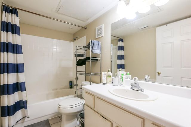 501 W 26th ST 312, Austin, TX 78705