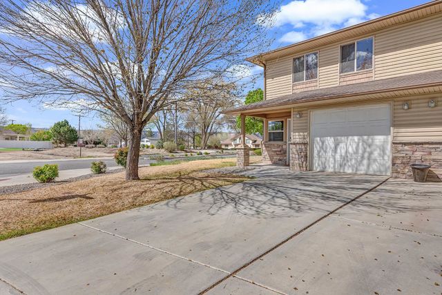 2450 Theresa Lane, Grand Junction, CO 81505