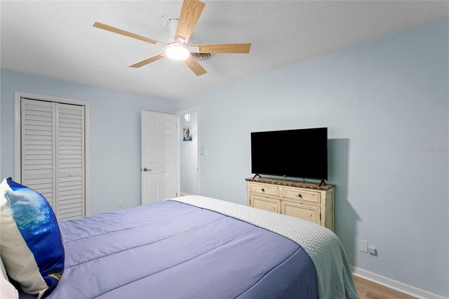 501 E BAY DRIVE 104, Largo, FL 33770