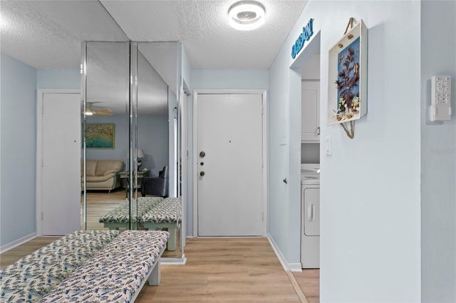 501 E BAY DRIVE 104, Largo, FL 33770