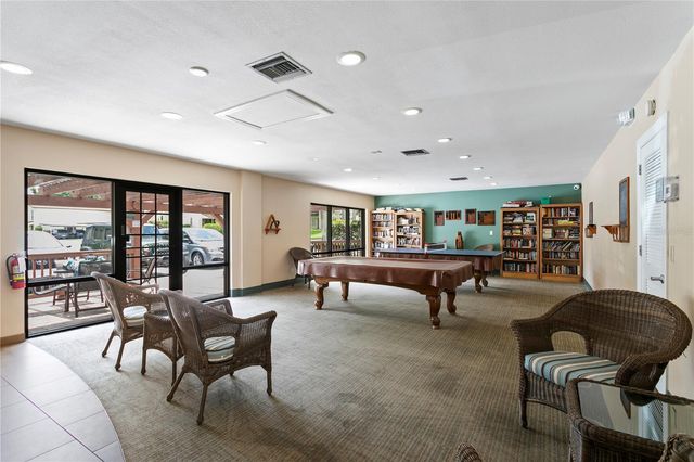 501 E BAY DRIVE 104, Largo, FL 33770