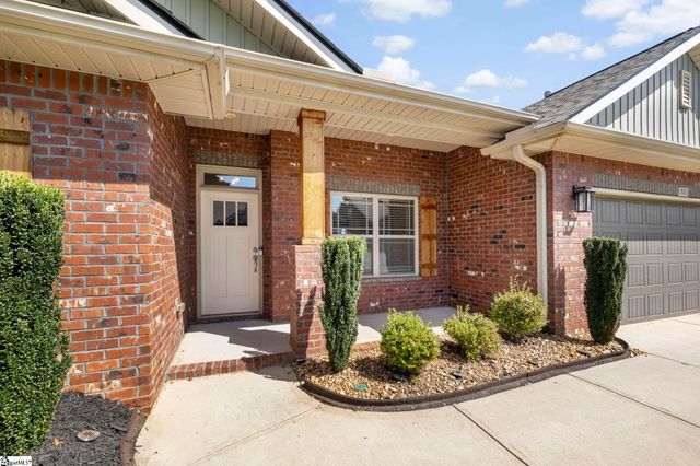 501 Flying Squirrel Way, Greenville, SC 29605