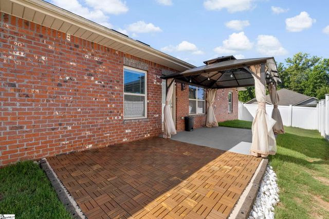 501 Flying Squirrel Way, Greenville, SC 29605