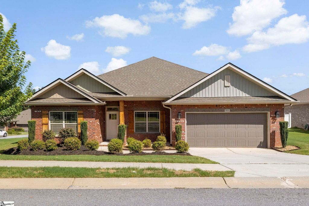 501 Flying Squirrel Way, Greenville, SC 29605