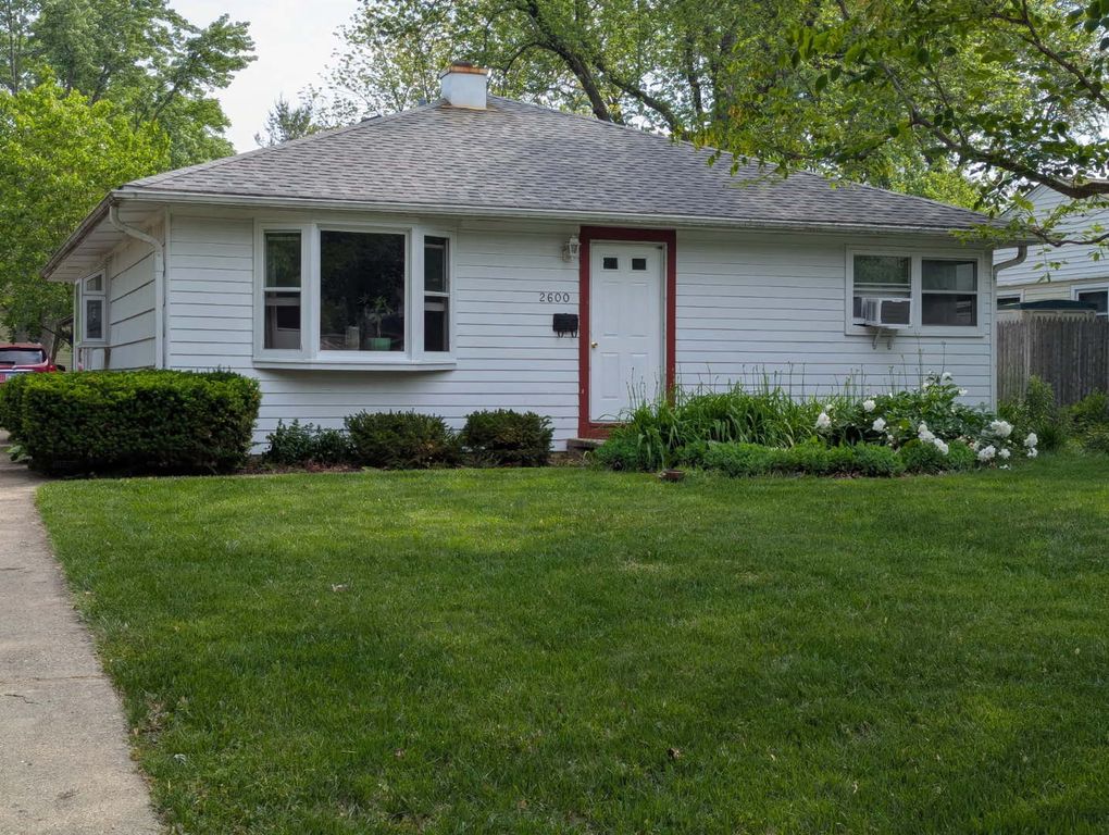2600 George Street, Rolling Meadows, IL 60008