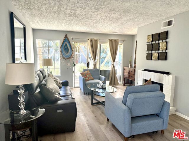 1306 W Park Western Drive 137, San Pedro (los Angeles), CA 90732