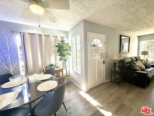 1306 W Park Western Drive 137, San Pedro (los Angeles), CA 90732