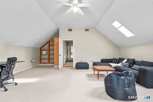 14 Cleft Rock Road, Woodbridge, CT 06525