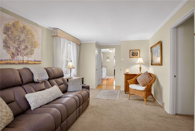 4241 Greenridge Rd, Castle Shannon, PA 15234