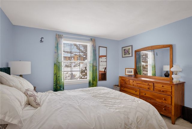 4241 Greenridge Rd, Castle Shannon, PA 15234