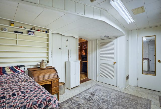 4241 Greenridge Rd, Castle Shannon, PA 15234