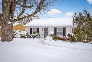 4241 Greenridge Rd, Castle Shannon, PA 15234