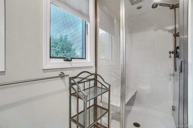 6 Emily Lane, Monroe, NY 10950