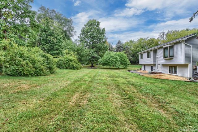 6 Emily Lane, Monroe, NY 10950