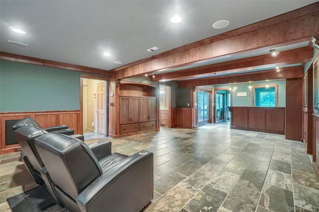 6 Emily Lane, Monroe, NY 10950