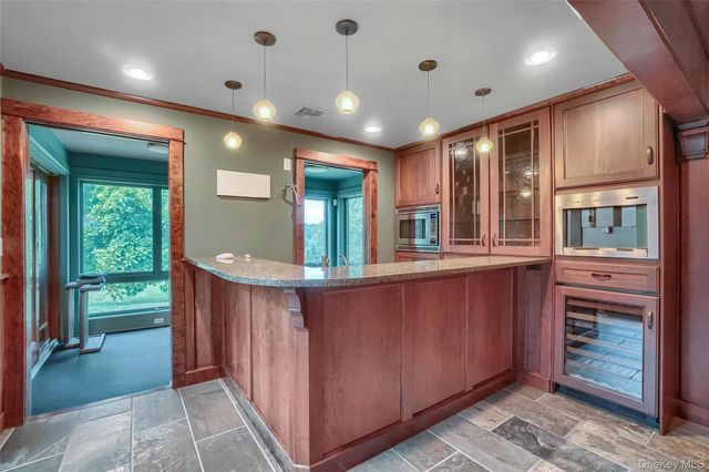 6 Emily Lane, Monroe, NY 10950