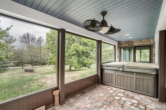 6 Emily Lane, Monroe, NY 10950