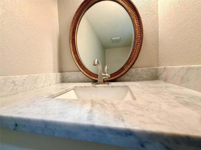 811 Threadneedle Street 267, Houston, TX 77079