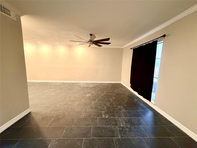 811 Threadneedle Street 267, Houston, TX 77079