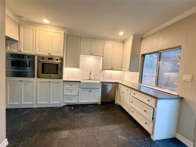 811 Threadneedle Street 267, Houston, TX 77079