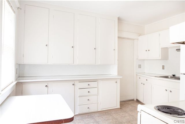 556 Clarendon Street 58, Syracuse, NY 13210