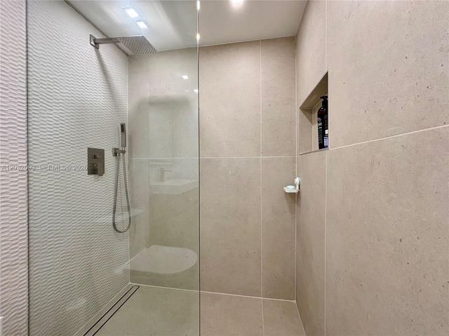 2829 Indian Creek Dr 604, Miami Beach, FL 33140