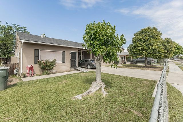 272 W Pinedale Avenue, Fresno, CA 93650