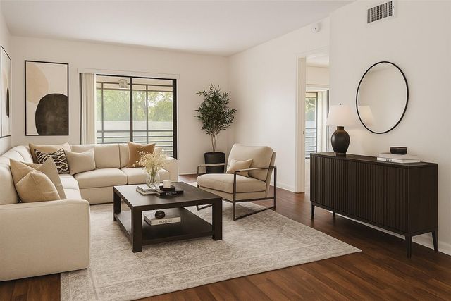 3351 NW 85th Ave 315, Coral Springs, FL 33065