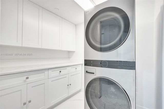 4000 Island Blvd 2301, Aventura, FL 33160