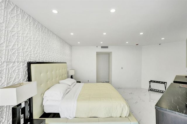 4000 Island Blvd 2301, Aventura, FL 33160