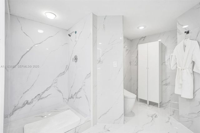 4000 Island Blvd 2301, Aventura, FL 33160