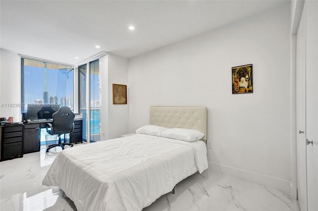 4000 Island Blvd 2301, Aventura, FL 33160