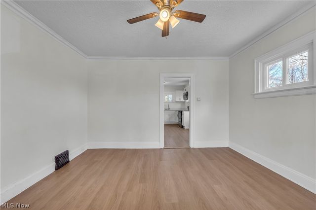 12905 Watterson Avenue, Cleveland, OH 44105