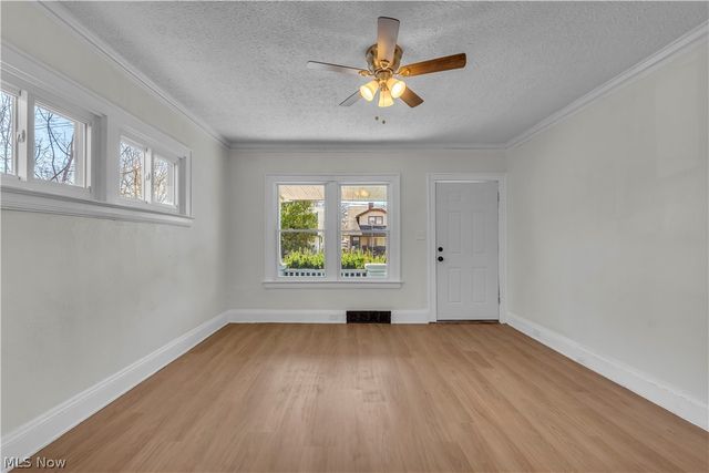 12905 Watterson Avenue, Cleveland, OH 44105