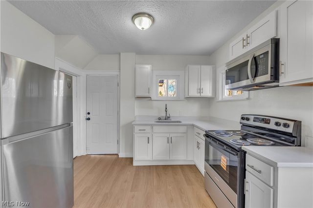 12905 Watterson Avenue, Cleveland, OH 44105