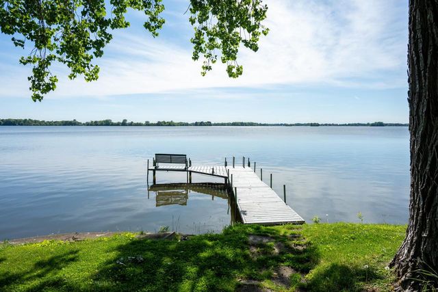 604 Lake Shore Drive, Beaver Dam, WI 53916