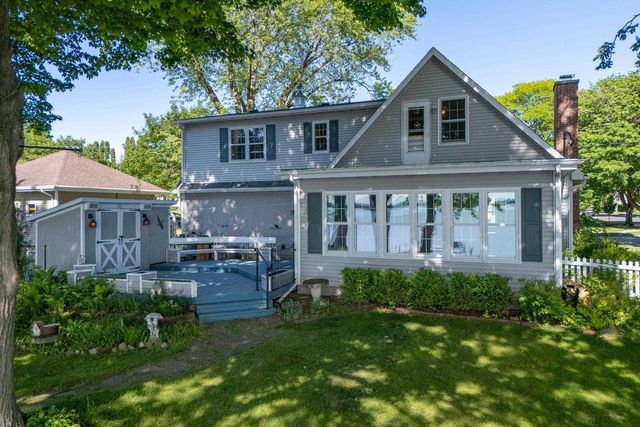 604 Lake Shore Drive, Beaver Dam, WI 53916