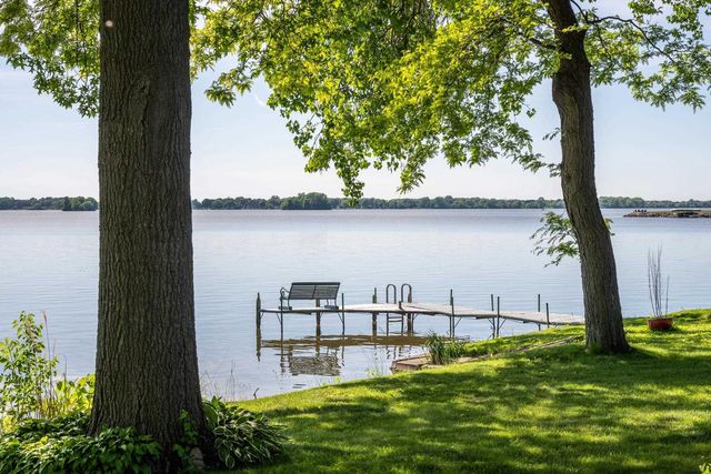 604 Lake Shore Drive, Beaver Dam, WI 53916