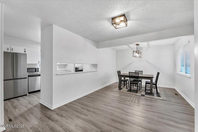 745 Akard Drive, Reno, NV 89503