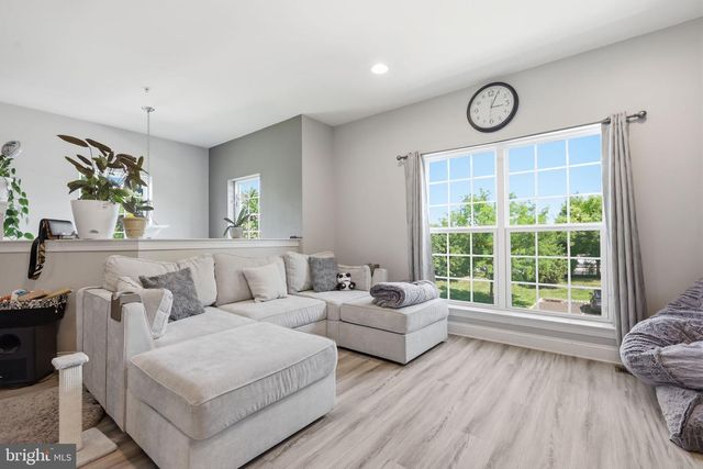 10 RICHARD RD, Bensalem, PA 19020