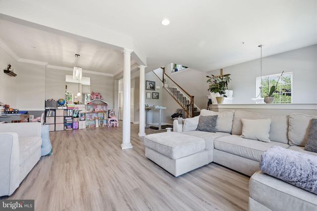 10 RICHARD RD, Bensalem, PA 19020