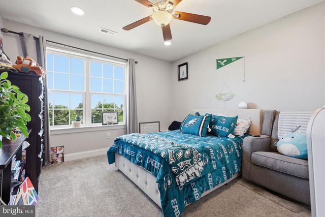 10 RICHARD RD, Bensalem, PA 19020