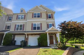 10 RICHARD RD, Bensalem, PA 19020
