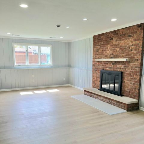 939 Devonshire Lane, Dyer, IN 46311