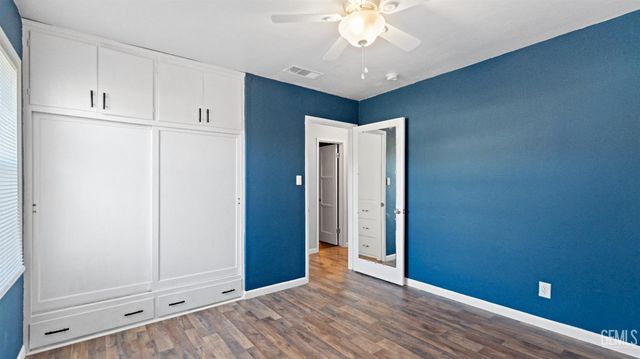 1700 Esther Drive, Bakersfield, CA 93308