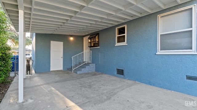 1700 Esther Drive, Bakersfield, CA 93308