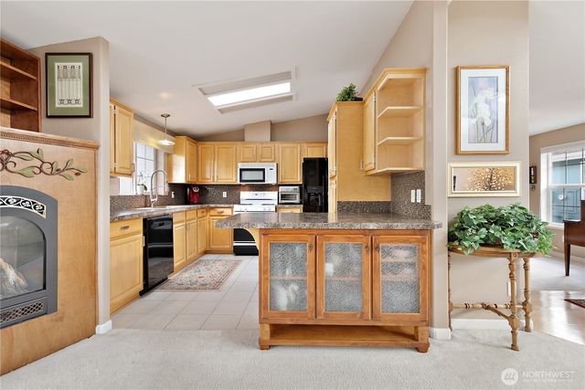24037 222nd Place SE #89, Maple Valley, WA 98038