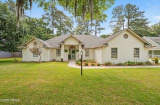 1016 Pine Martin Road, Beaufort, SC 29902